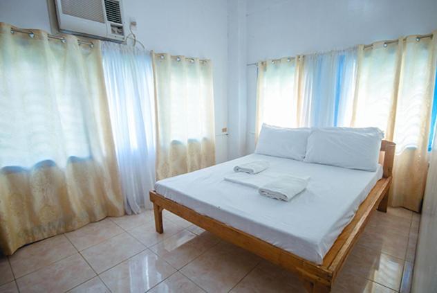 Rama International Beach Resort Botolan Экстерьер фото
