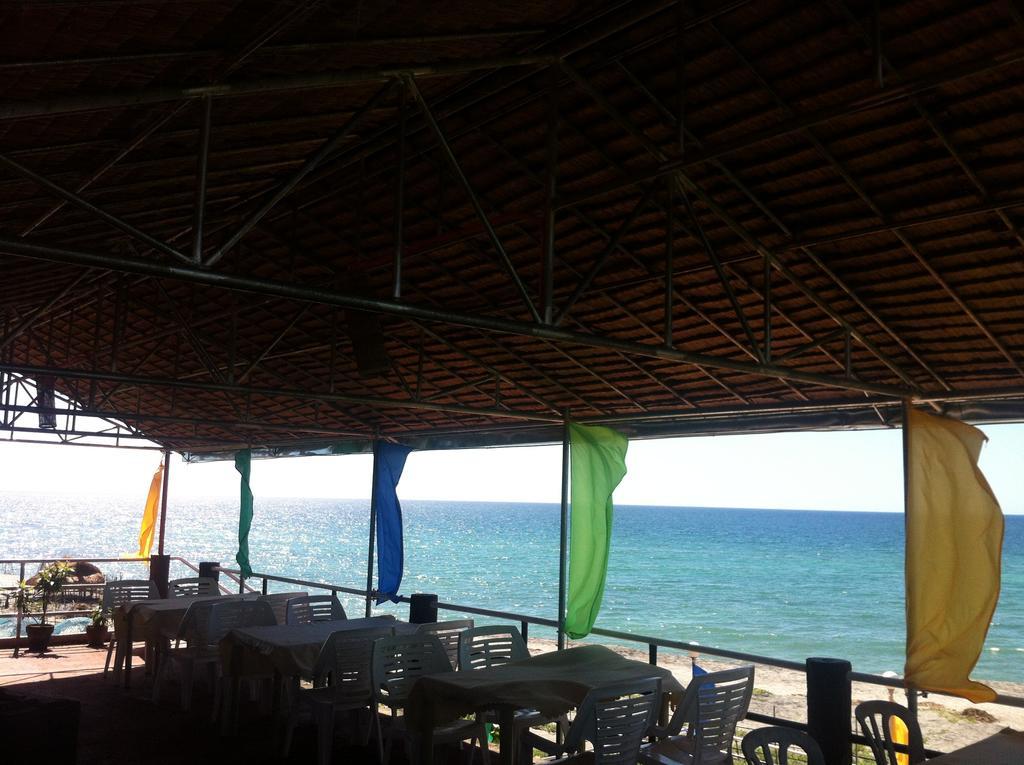 Rama International Beach Resort Botolan Экстерьер фото